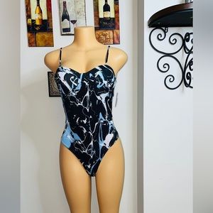 NWT Swimsuit one piece blue mix with black marble effect size M | Glamrocks